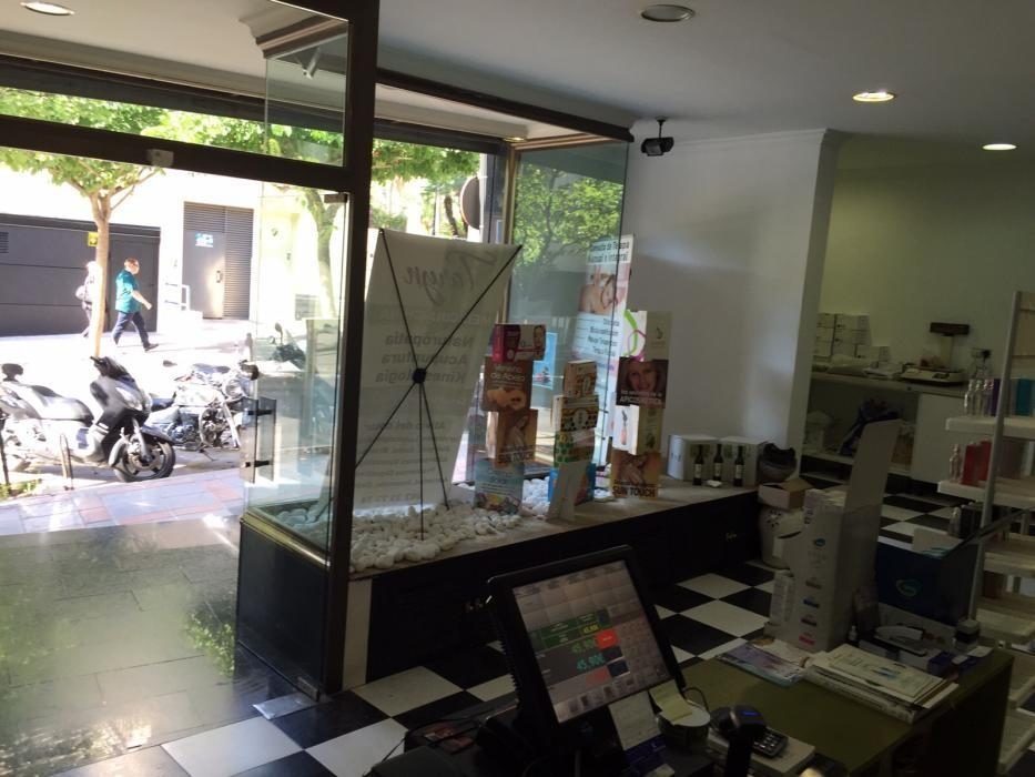 Shop for sale in Fuengirola
