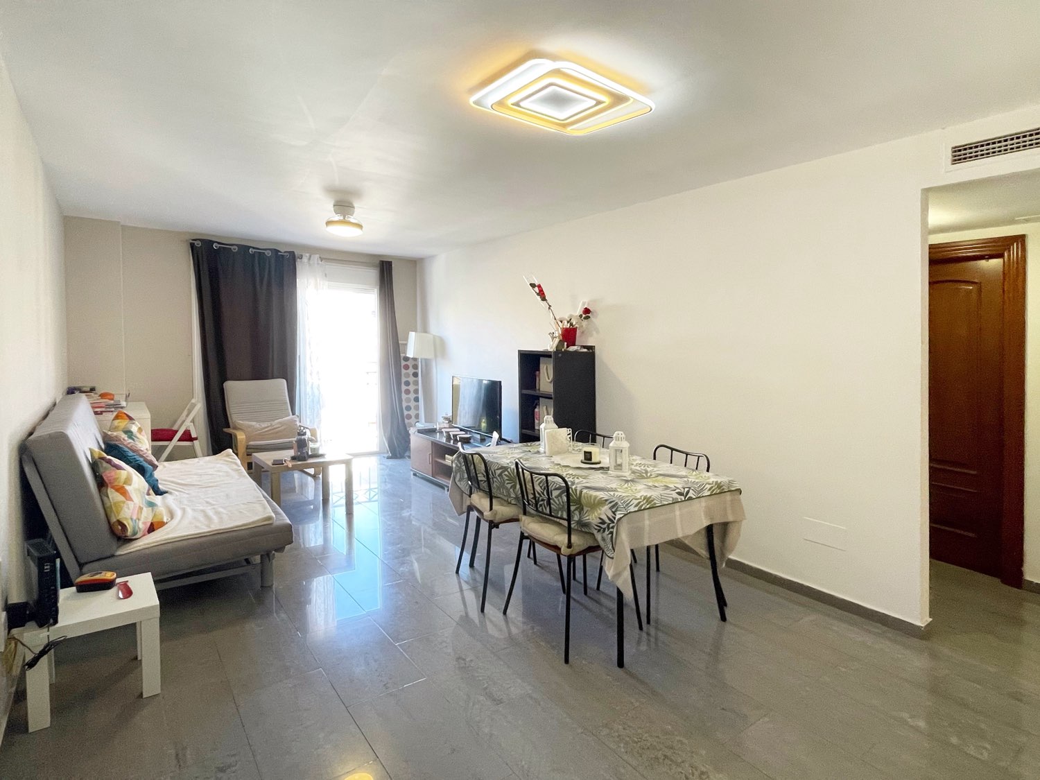 Etxebizitza salgai in Las Lagunas (Mijas)