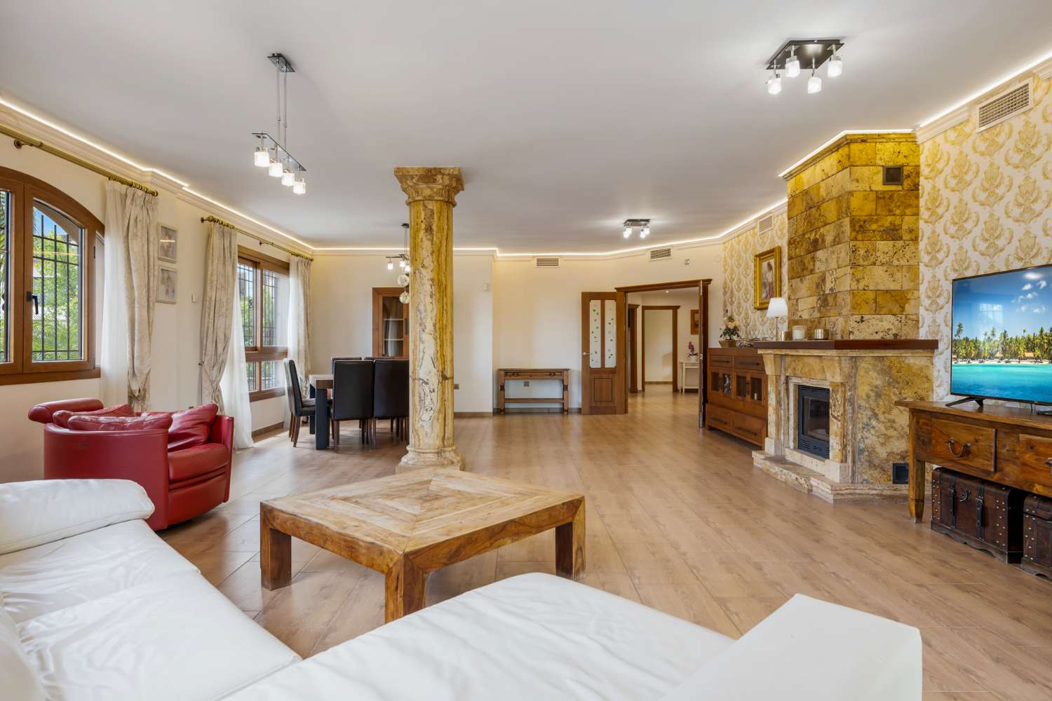 IMPRESIONANTE VILLA DE LUJO ALHAURÍN DE LA TORRE