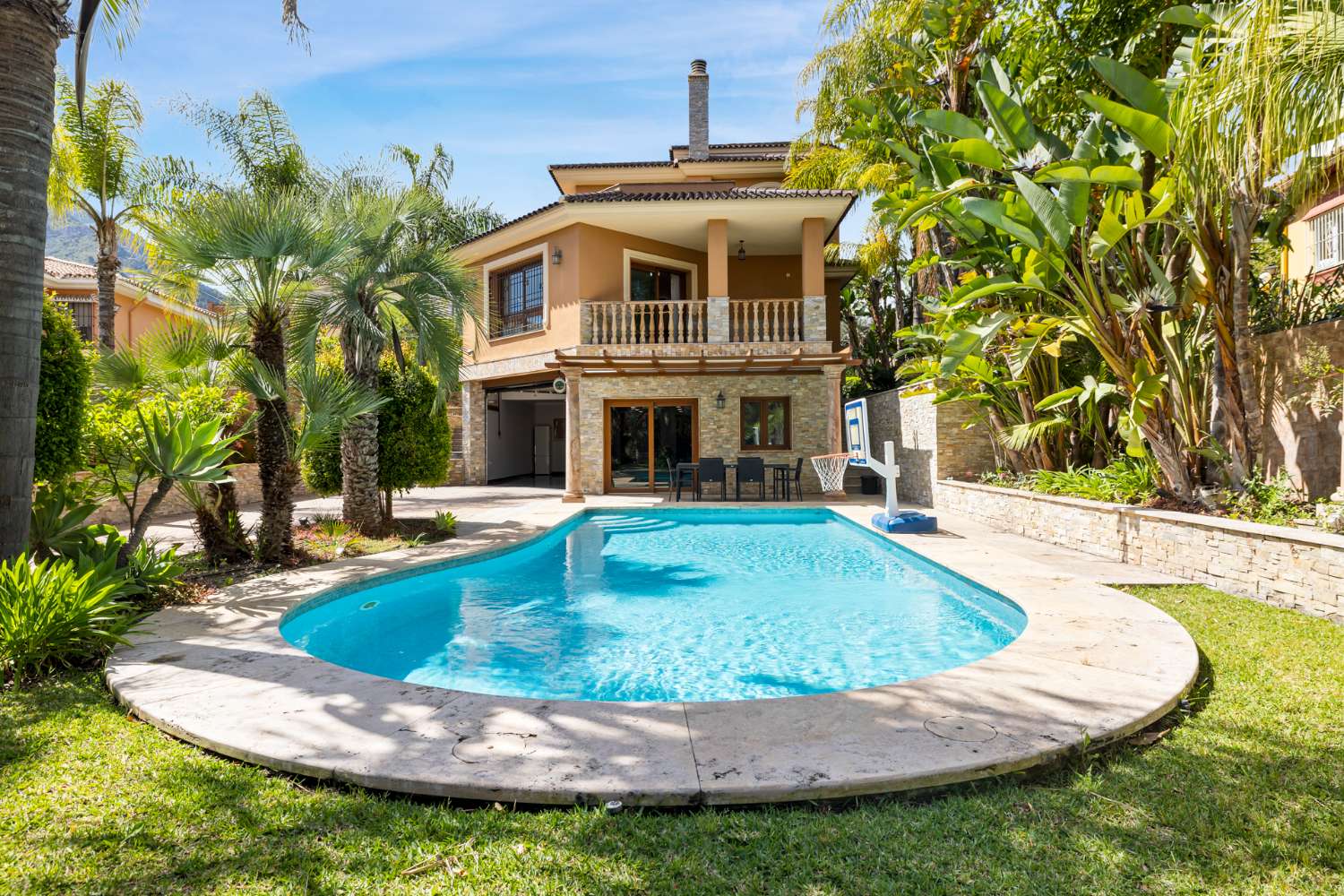 IMPRESIONANTE VILLA DE LUJO ALHAURÍN DE LA TORRE