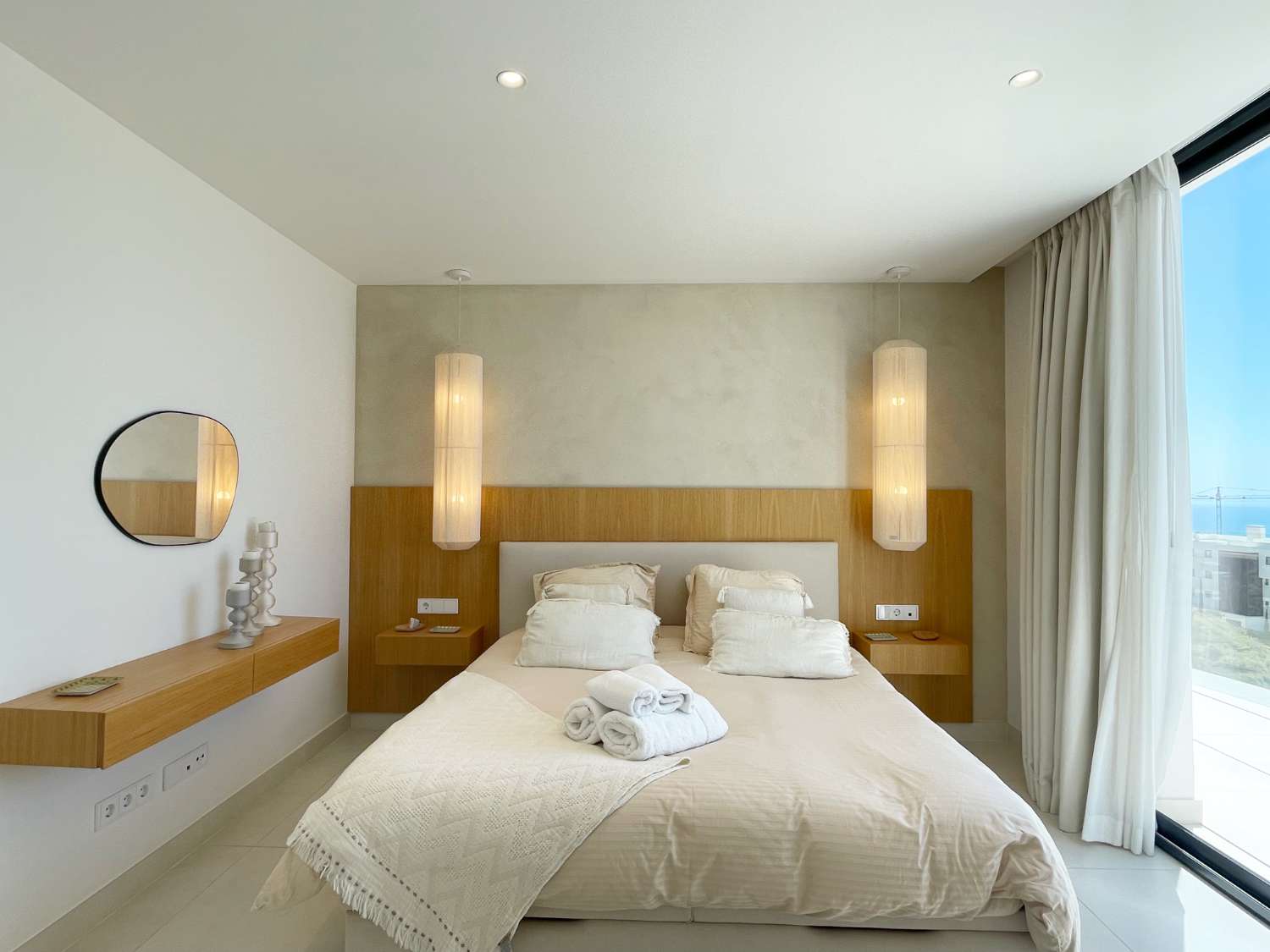 Kattohuoneisto myynnissä El Higuerón (Fuengirola)