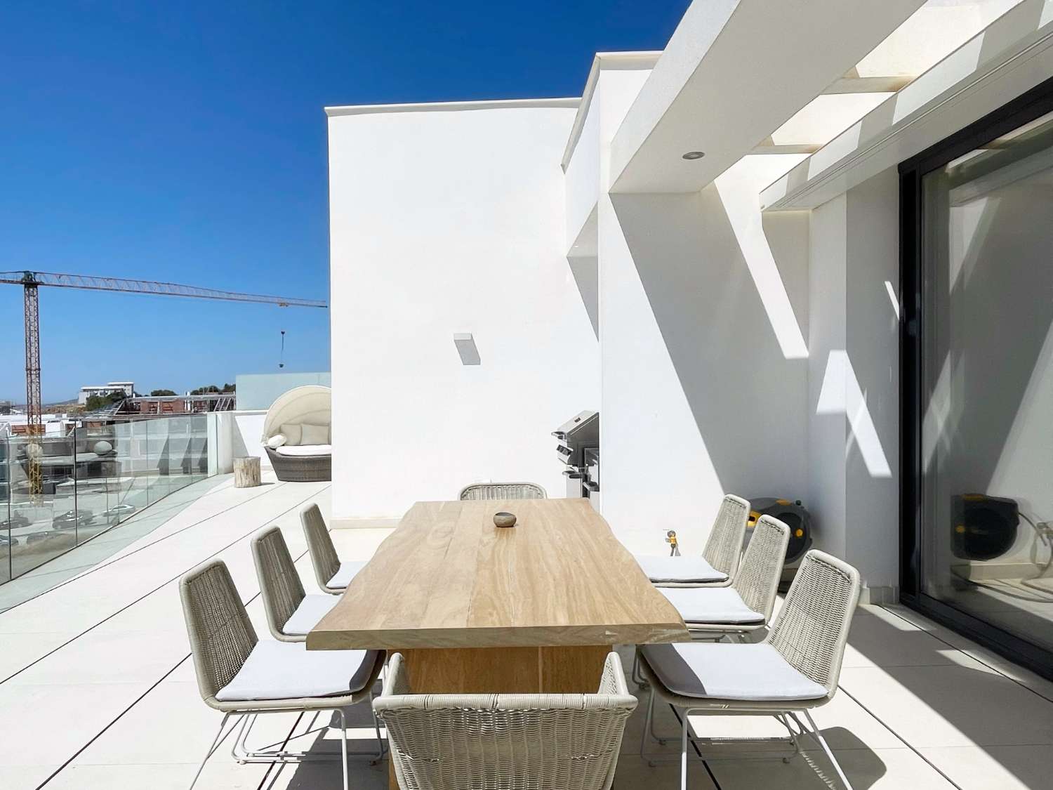 Kattohuoneisto myynnissä El Higuerón (Fuengirola)