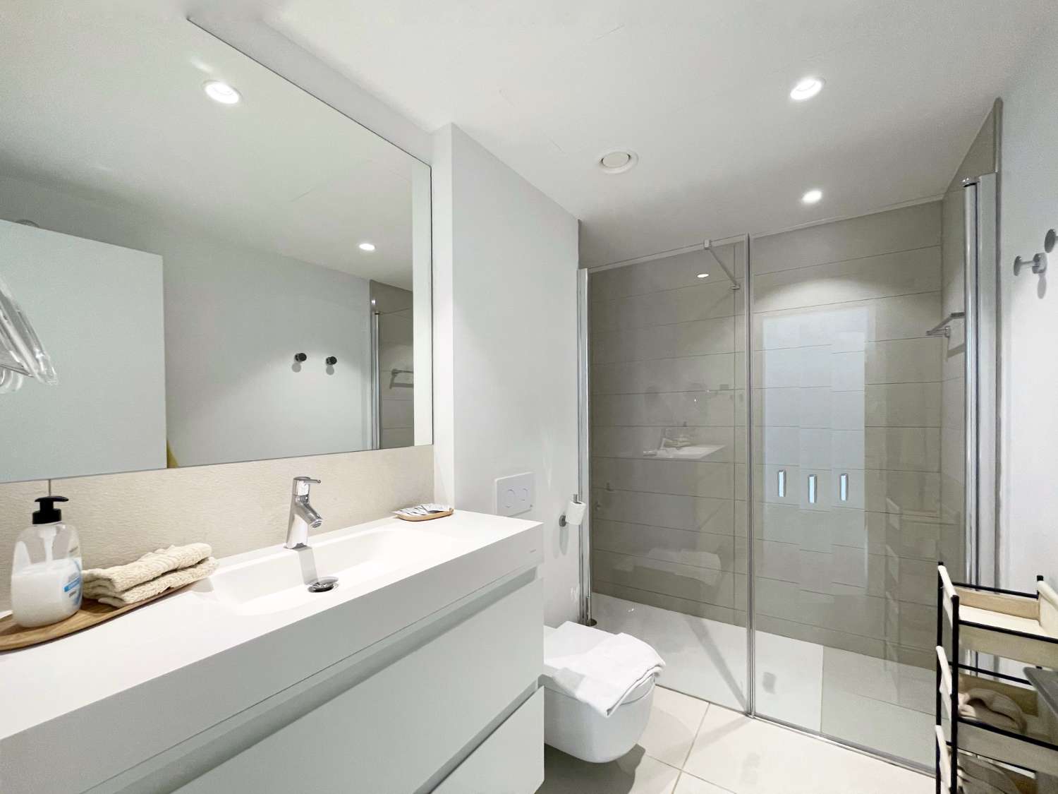 Kattohuoneisto myynnissä El Higuerón (Fuengirola)