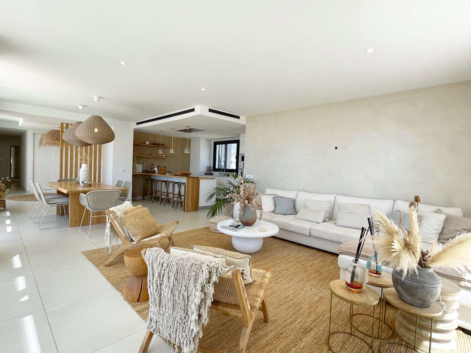 Kattohuoneisto myynnissä El Higuerón (Fuengirola)