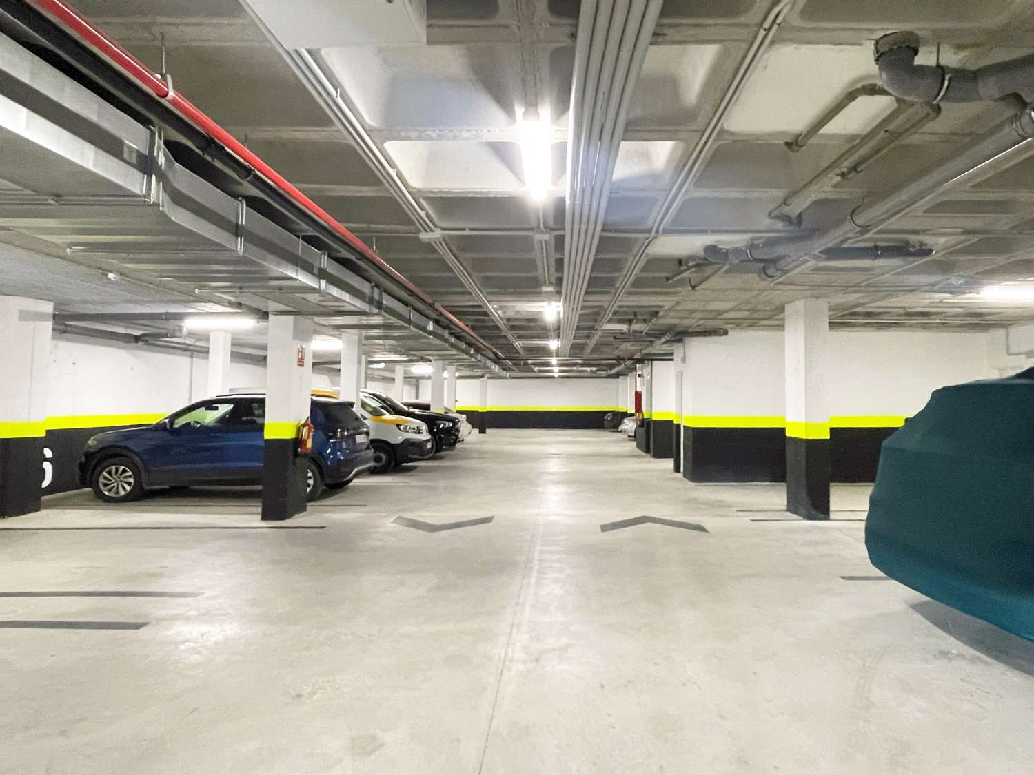 Kattohuoneisto myynnissä El Higuerón (Fuengirola)