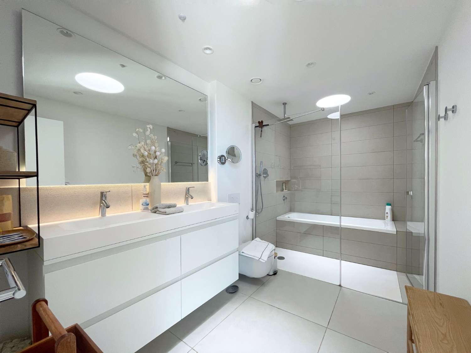 Kattohuoneisto myynnissä El Higuerón (Fuengirola)