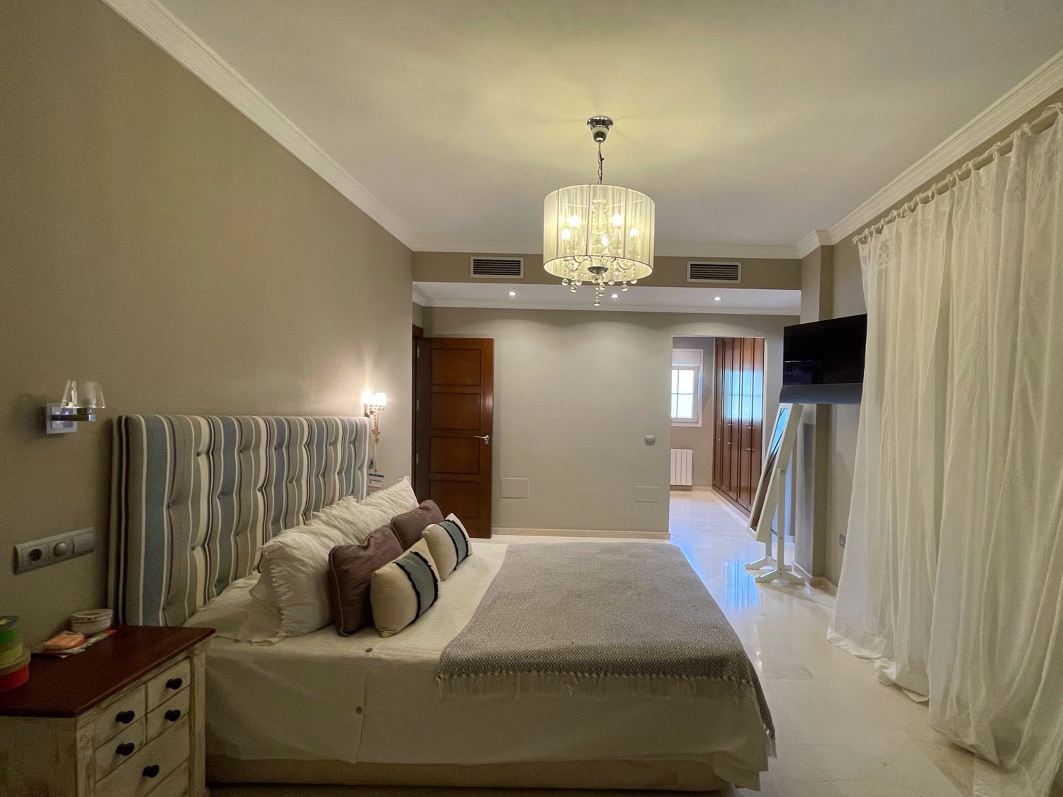 Talo myynnissä Benalmádena