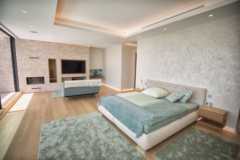 House for sale in Estepona