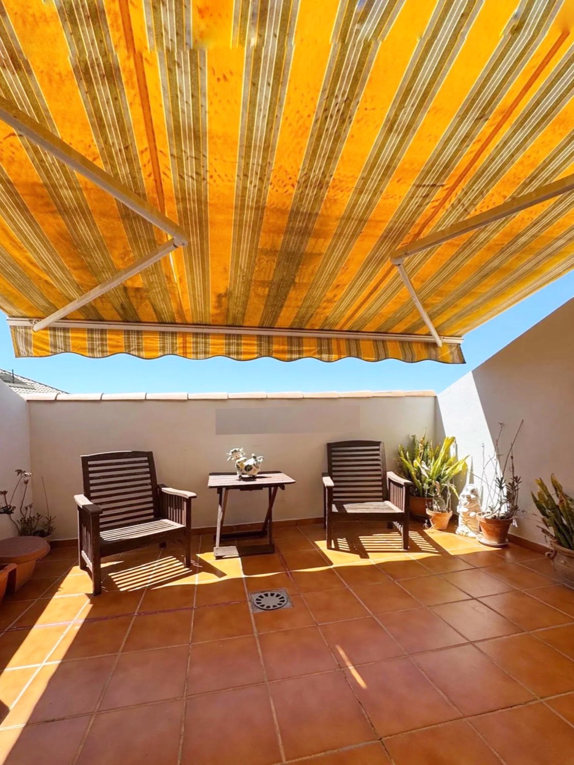 Pareado en Torreblanca