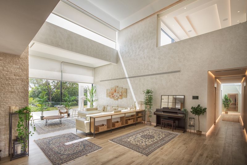 House for sale in Estepona