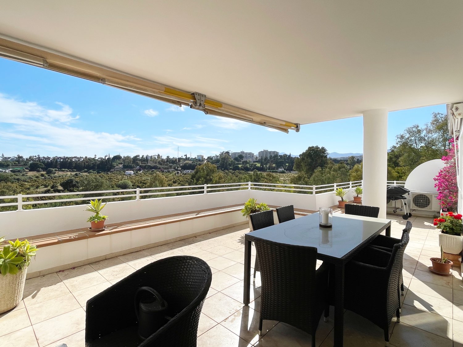 Piso Elegante, 1ª Línea Golf, Terraza, Piscina