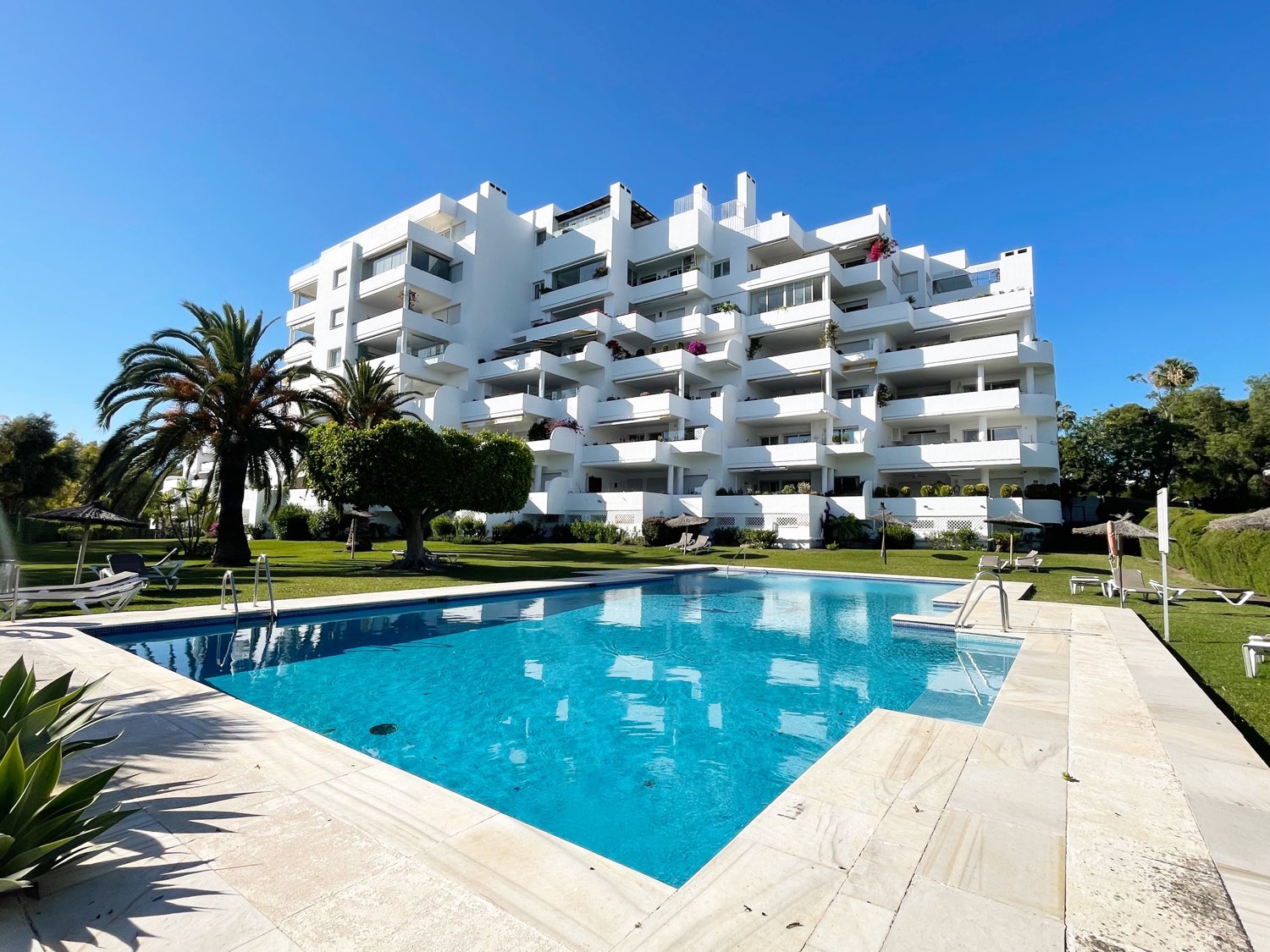 Piso Elegante, 1ª Línea Golf, Terraza, Piscina