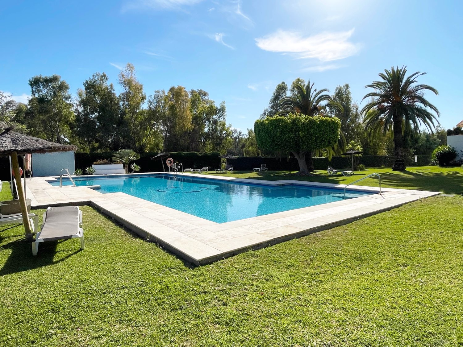 Piso Elegante, 1ª Línea Golf, Terraza, Piscina