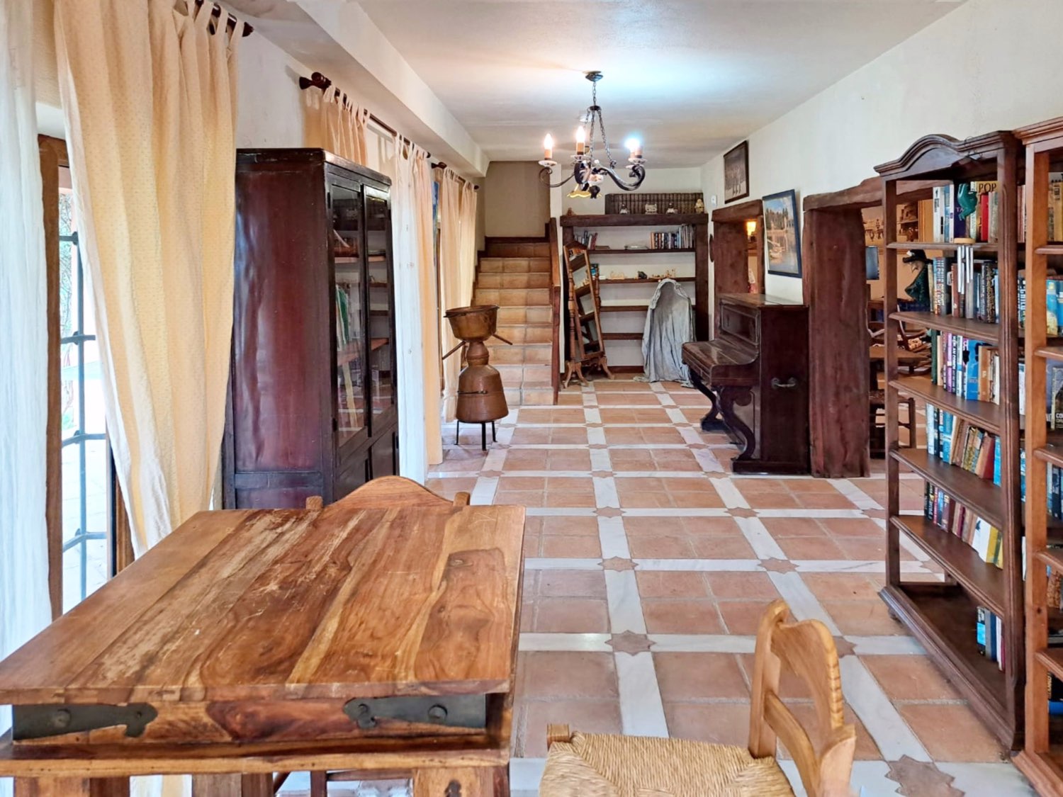 Villa con Piscina en Finca Rústica
