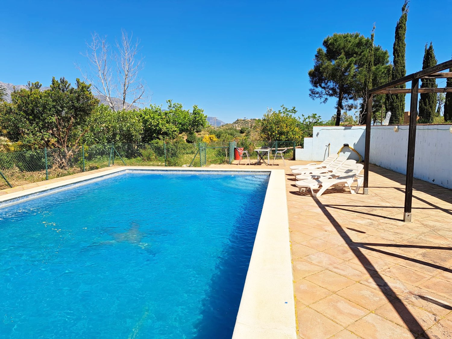 Villa con Piscina en Finca Rústica
