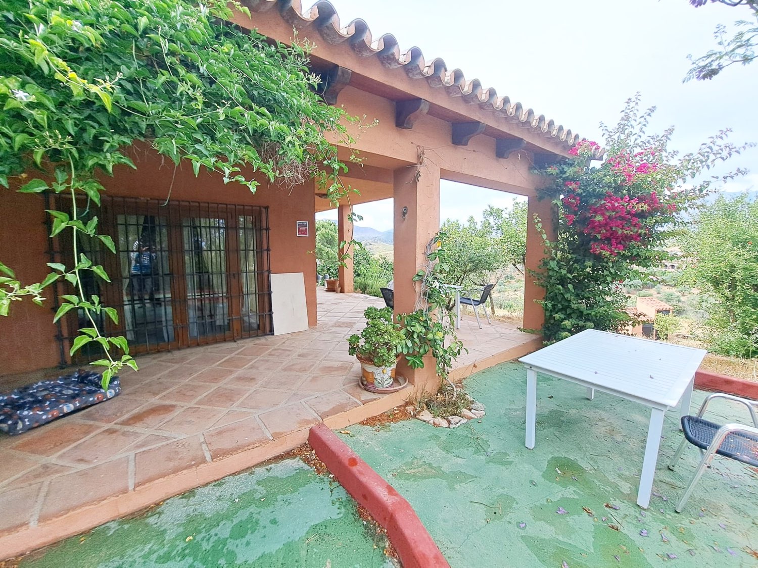 Villa con Piscina en Finca Rústica