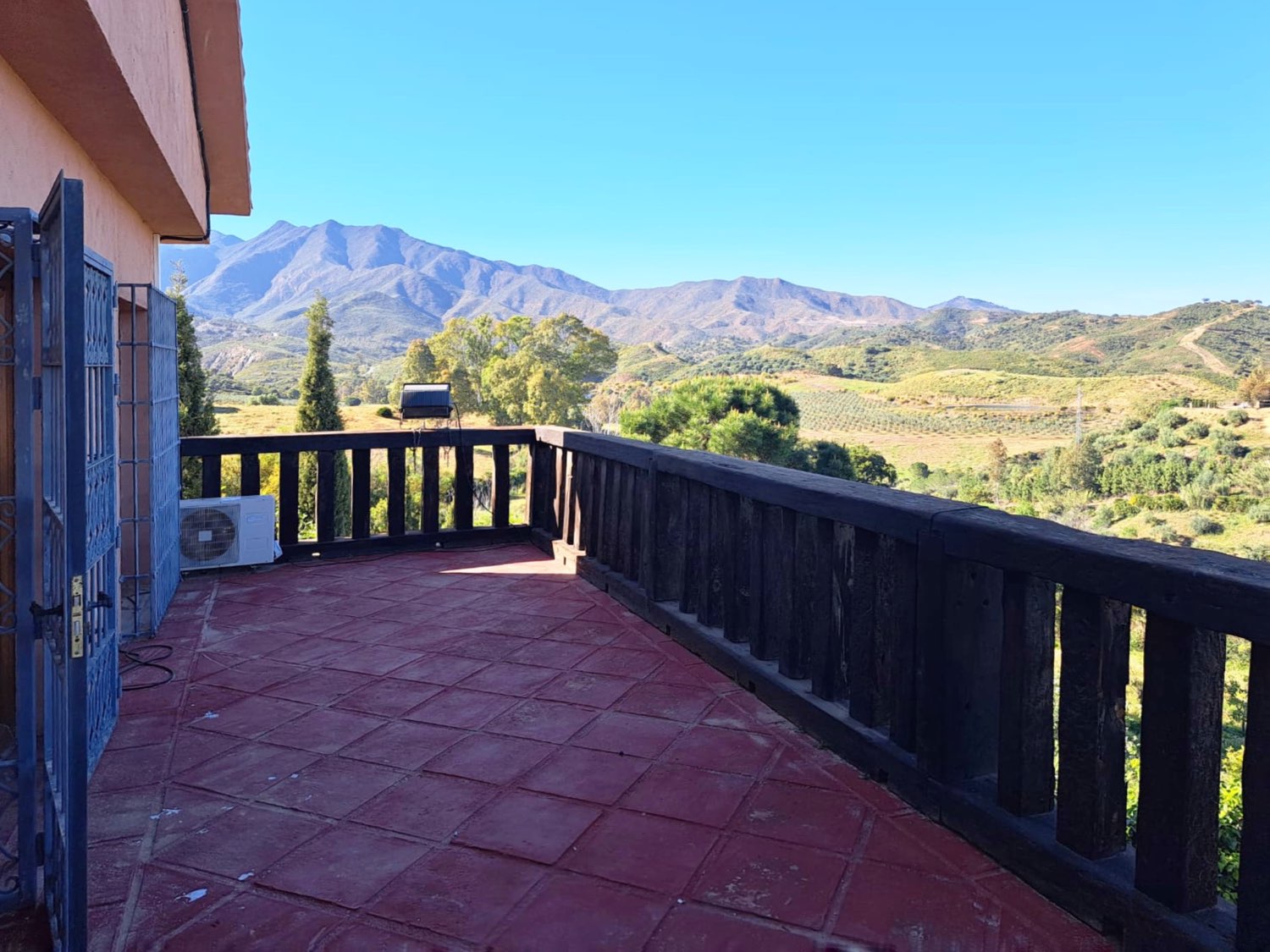 Villa con Piscina en Finca Rústica