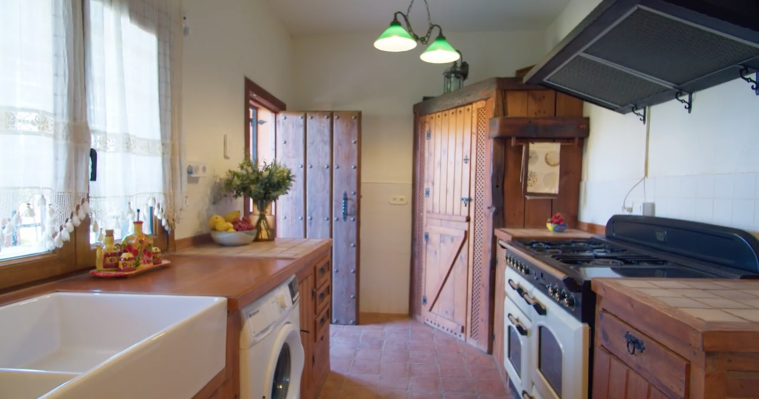 Villa con Piscina en Finca Rústica