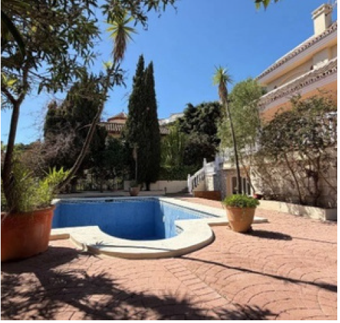 House for sale in Mijas