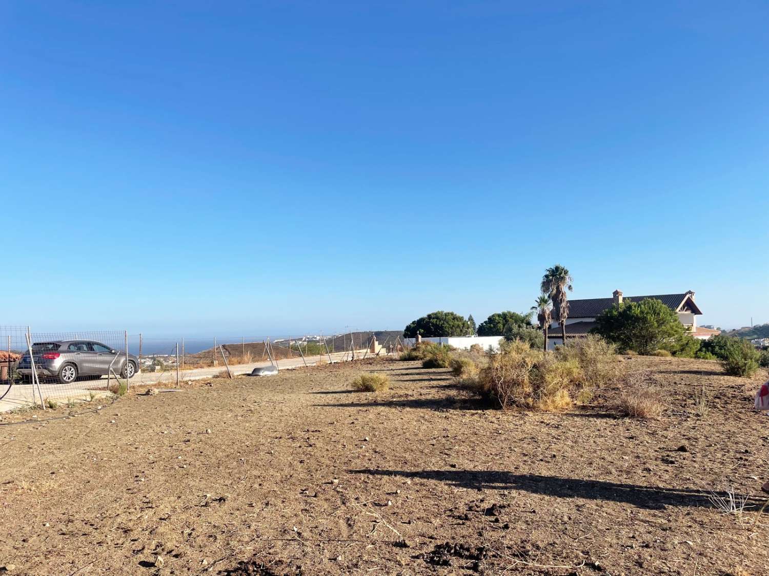 Finca rústica con Casa registrada en La Cala de Mijas, 14.000m2, agua y luz, pozo legalizado, aljibe.