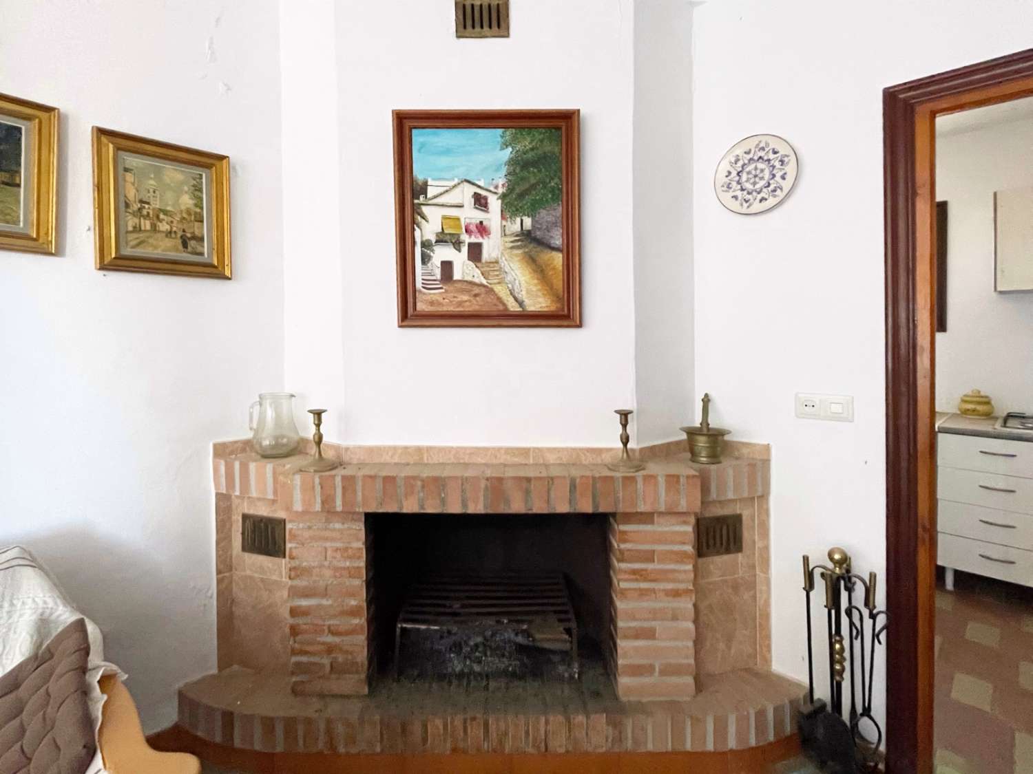 Finca rústica con Casa registrada en La Cala de Mijas, 14.000m2, agua y luz, pozo legalizado, aljibe.