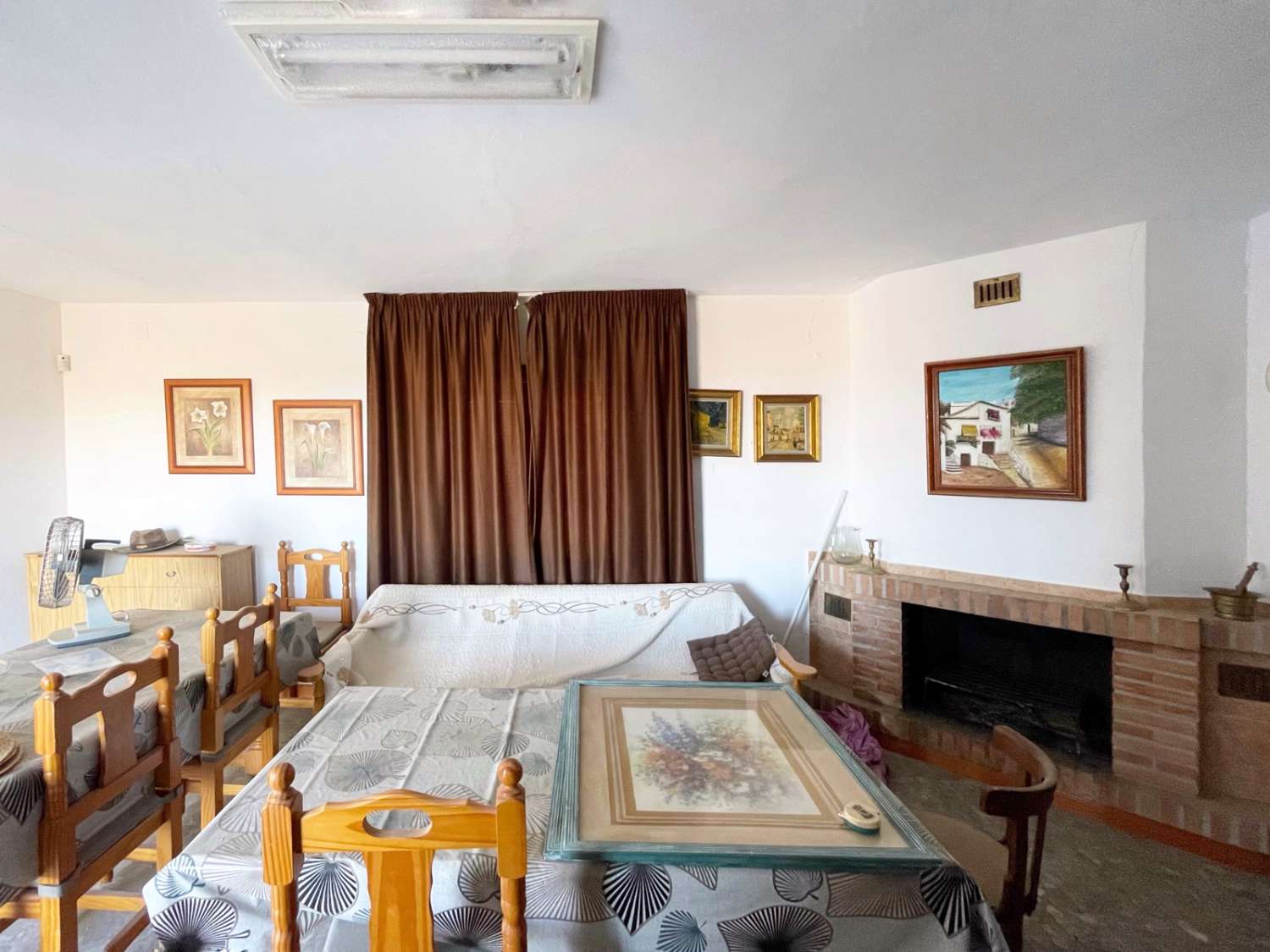 Finca rústica con Casa registrada en La Cala de Mijas, 14.000m2, agua y luz, pozo legalizado, aljibe.