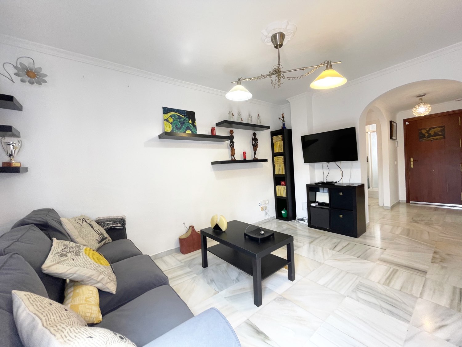 Piso con Piscina, Parking y Solarium