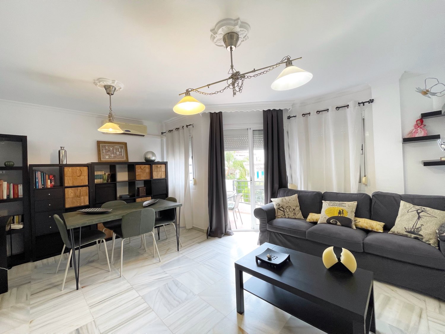 Piso con Piscina, Parking y Solarium