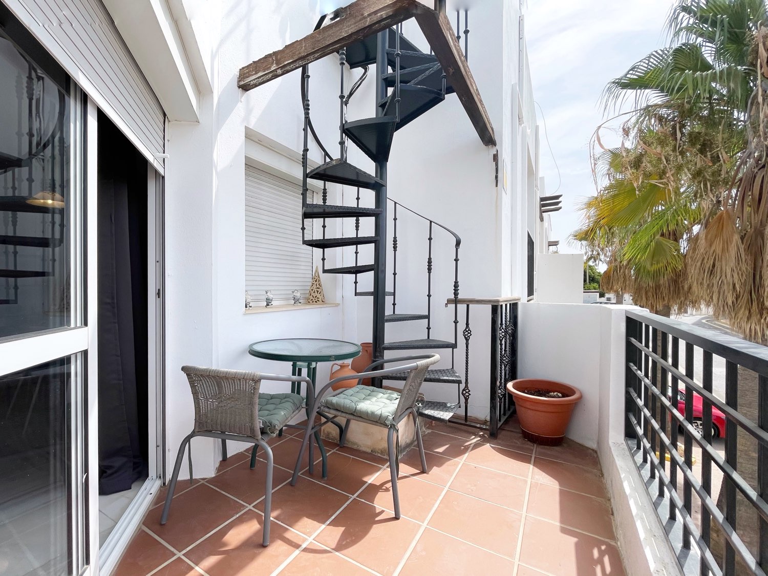 Piso con Piscina, Parking y Solarium
