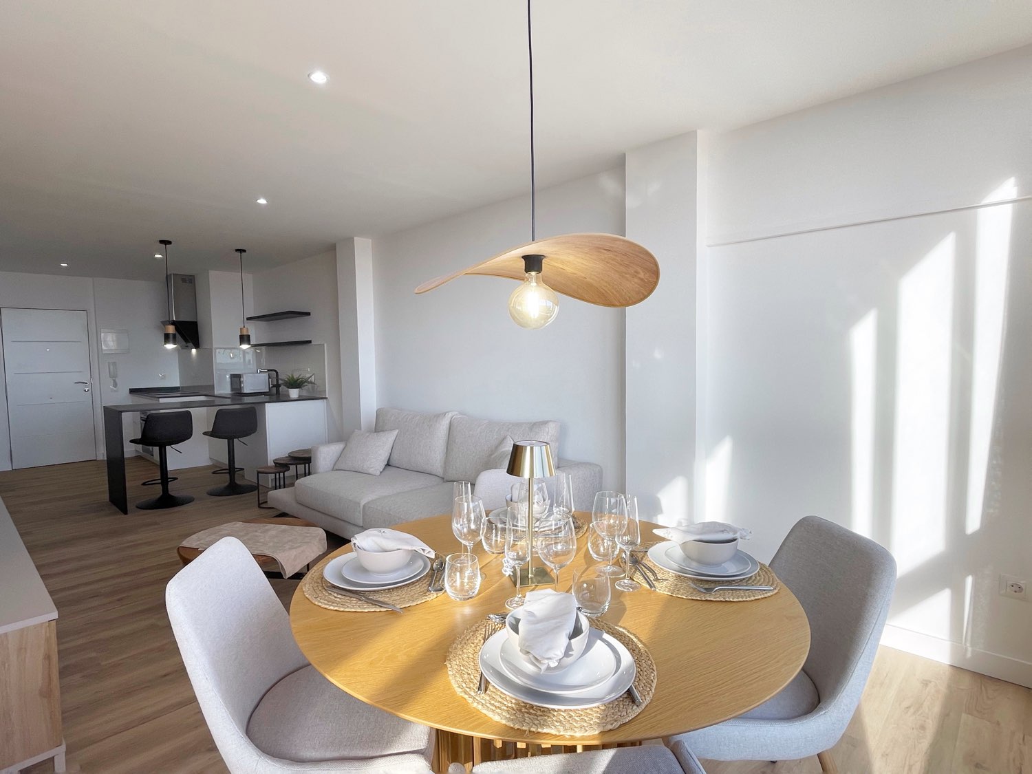 Piso Torreblanca, Completamente Renovado, Vistas Mar