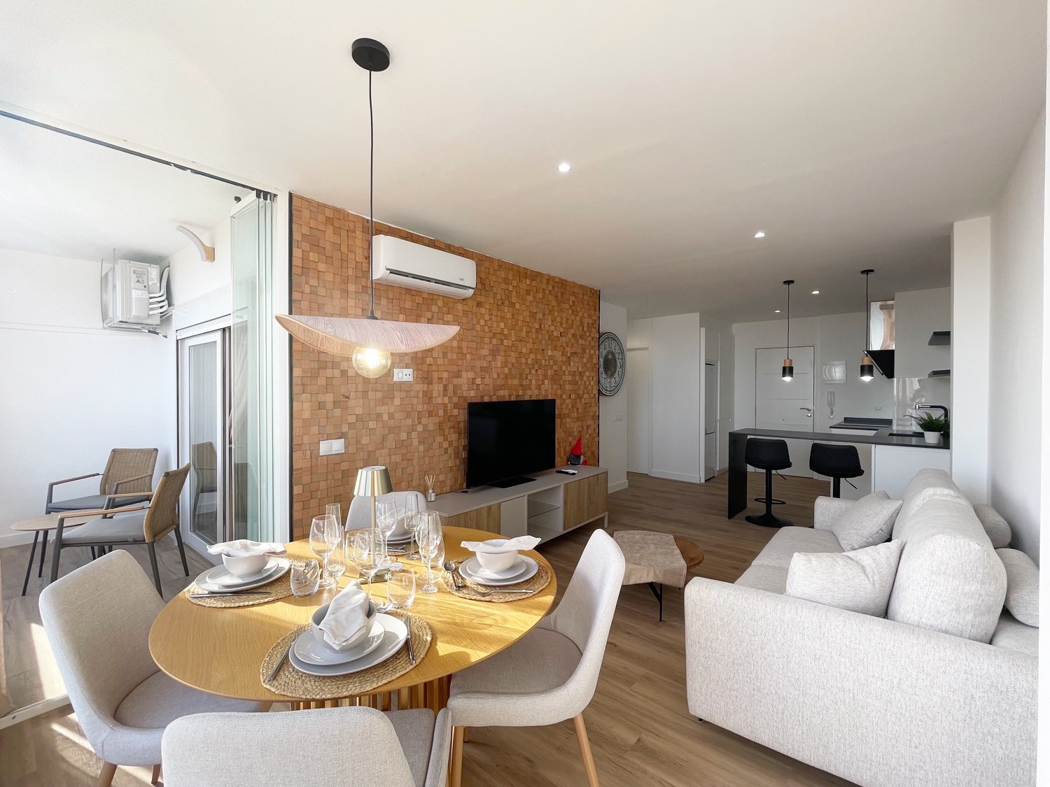 Piso Torreblanca, Completamente Renovado, Vistas Mar
