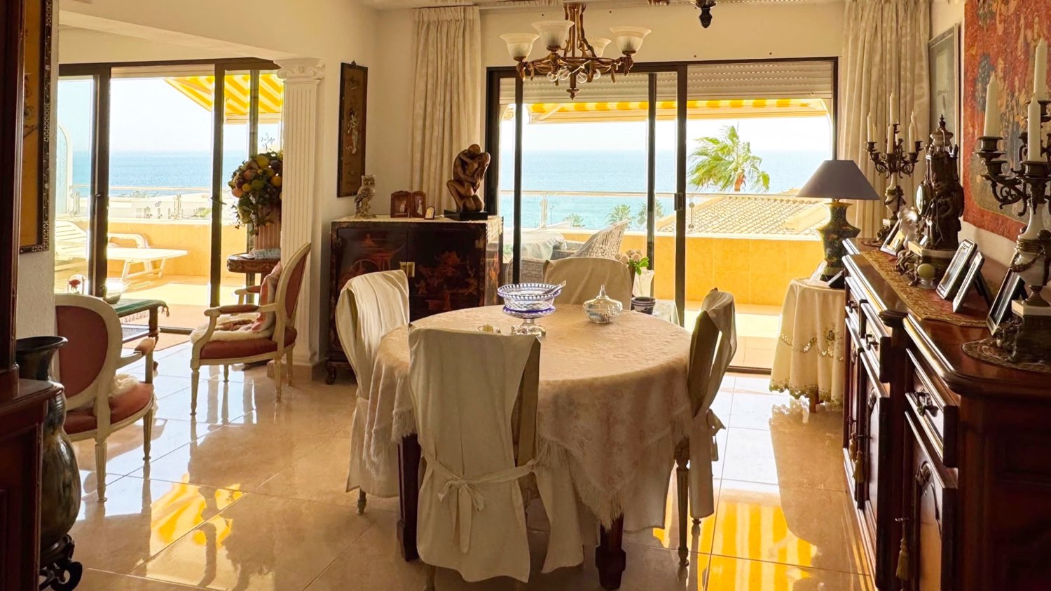 Piso Junto al Mar, Orientación Sur, Increíbles Vistas