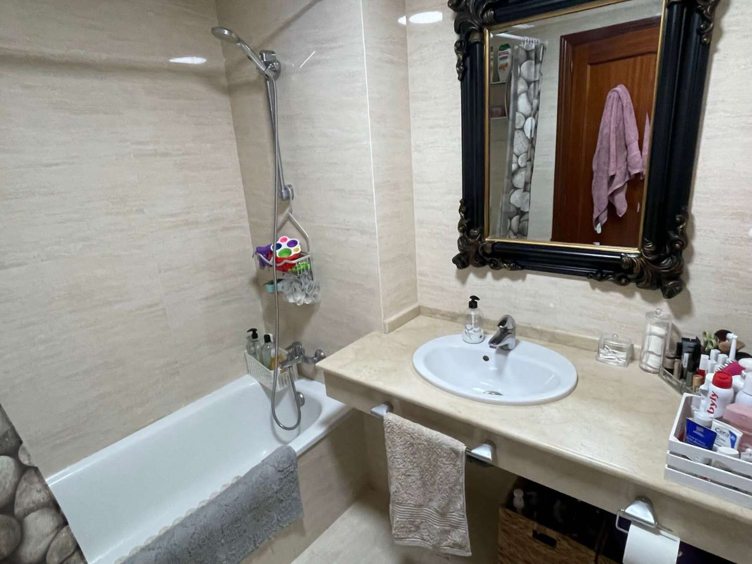 PISO EN VENTA, FUENGIROLA - URB MIRAMAR