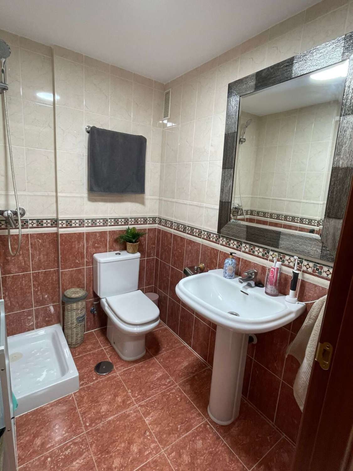 PISO EN VENTA, FUENGIROLA - URB MIRAMAR