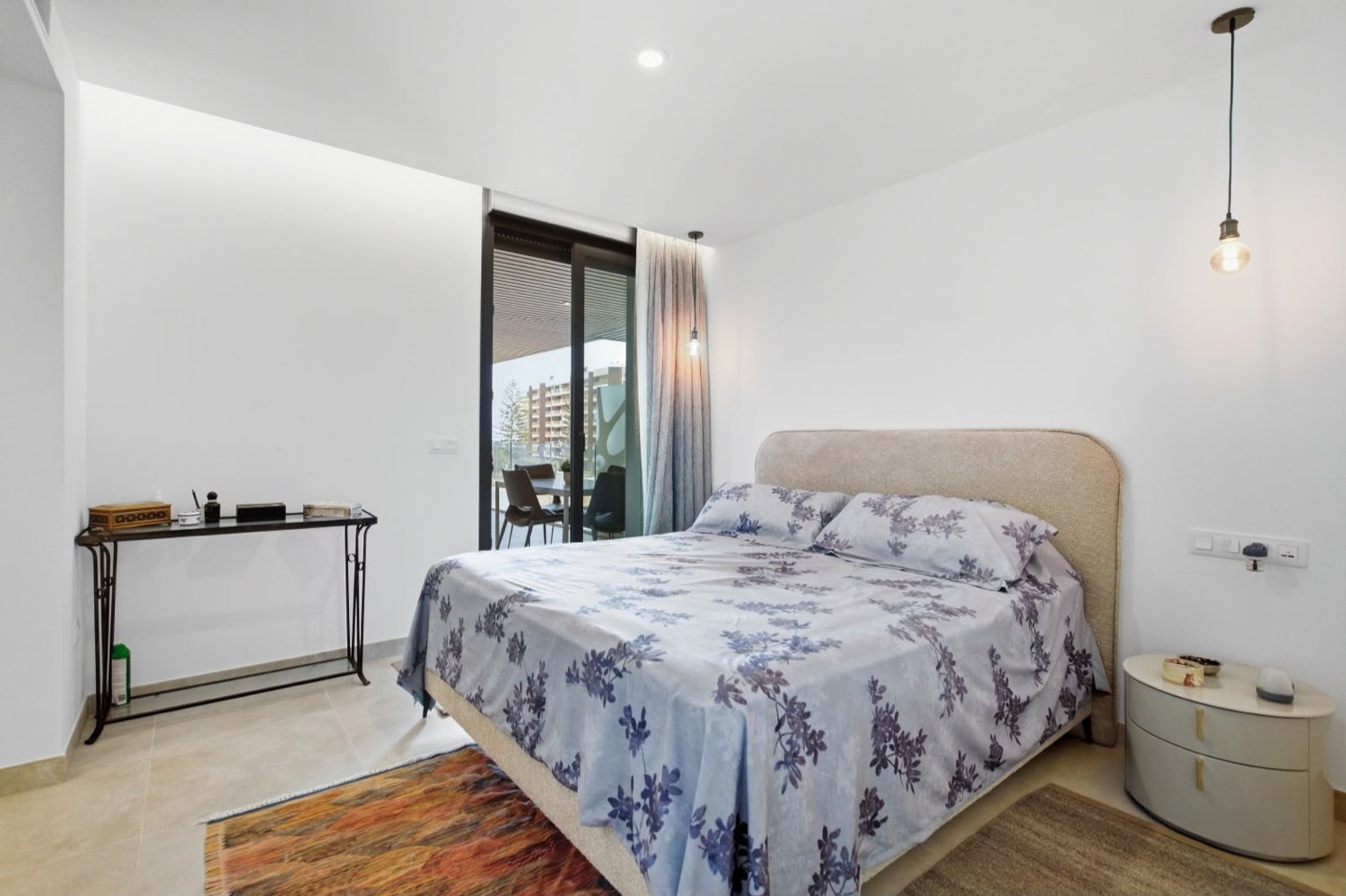 Piso Lujo, Junto al Mar, Piscina, 2 Parking, Trastero.