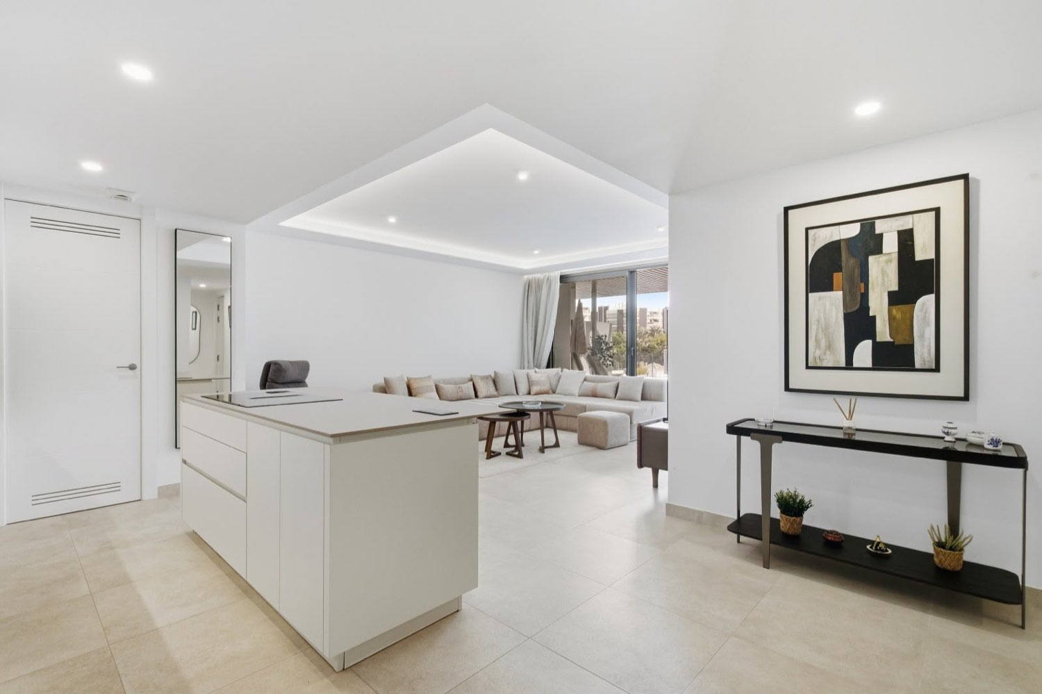 Piso Lujo, Junto al Mar, Piscina, 2 Parking, Trastero.