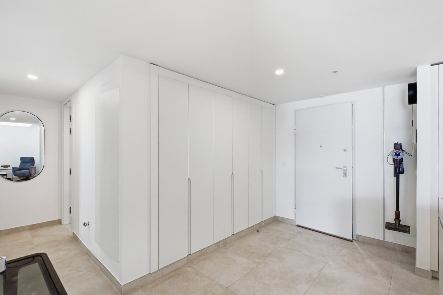 Piso Lujo, Junto al Mar, Piscina, 2 Parking, Trastero.