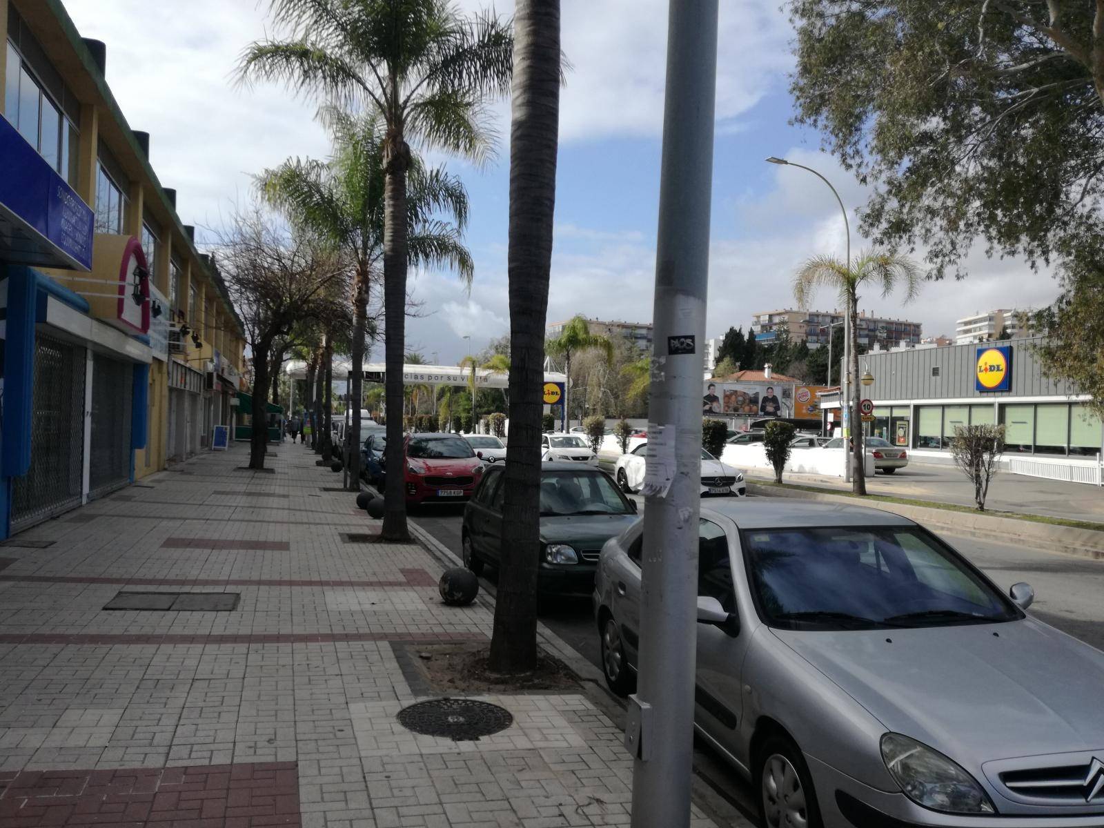 FANTASTICO LOCAL EN TORREMOLINOS