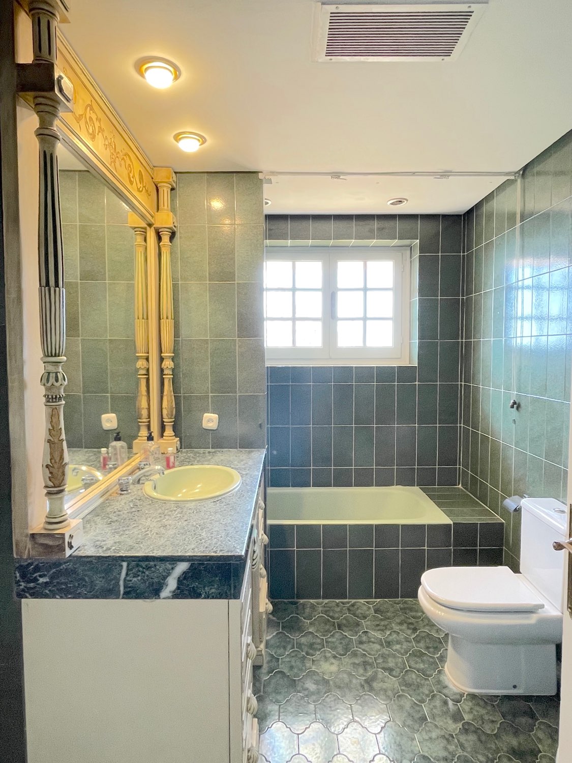 Villa til salg i El Higuerón - Capellanía (Benalmádena)