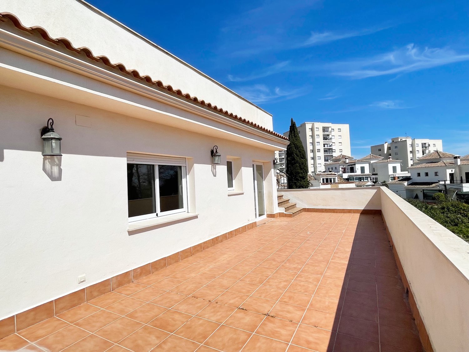 Villa til salg i Solymar - Puerto Marina (Benalmádena)
