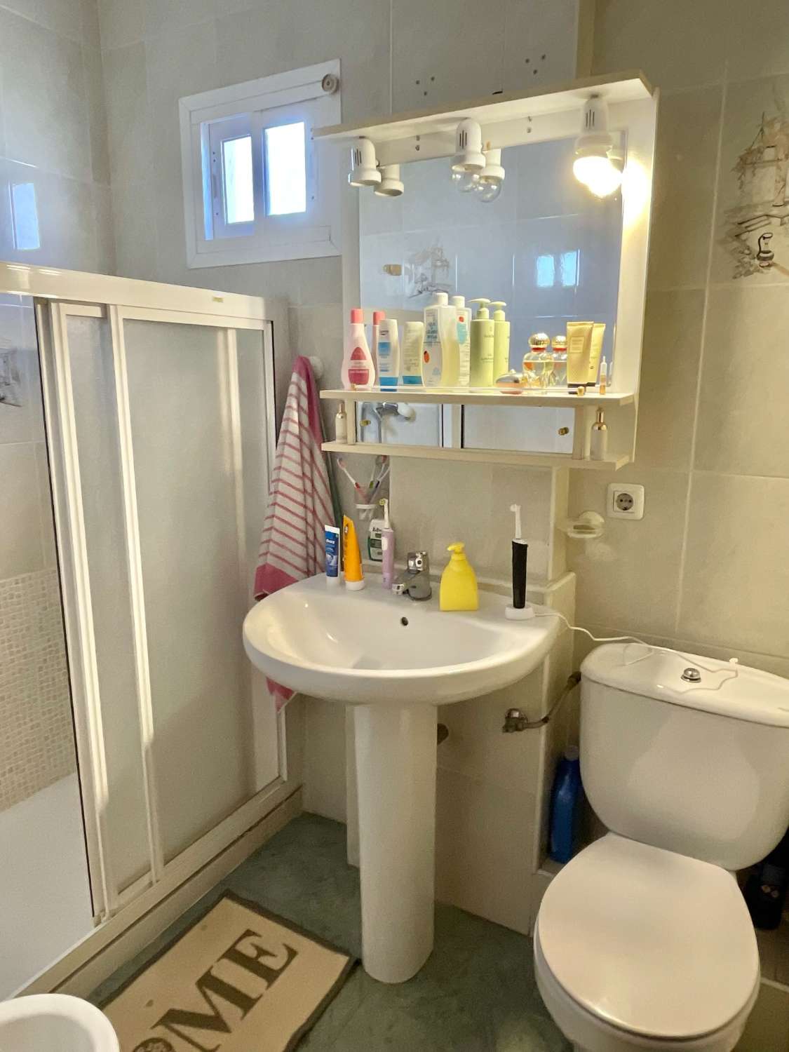 PISO EN VENTA, FUENGIROLA