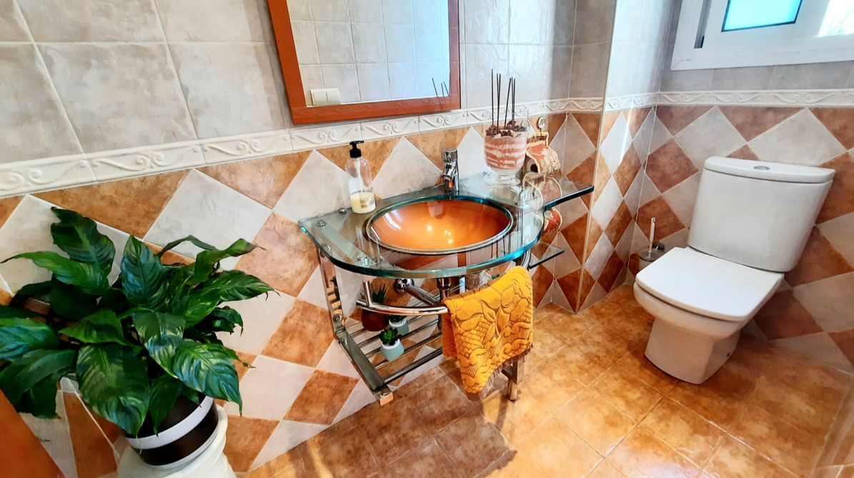 Villa til salg i Los Pacos (Fuengirola)