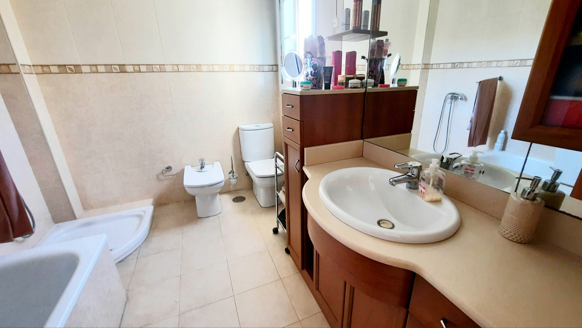 Villa til salg i Los Pacos (Fuengirola)