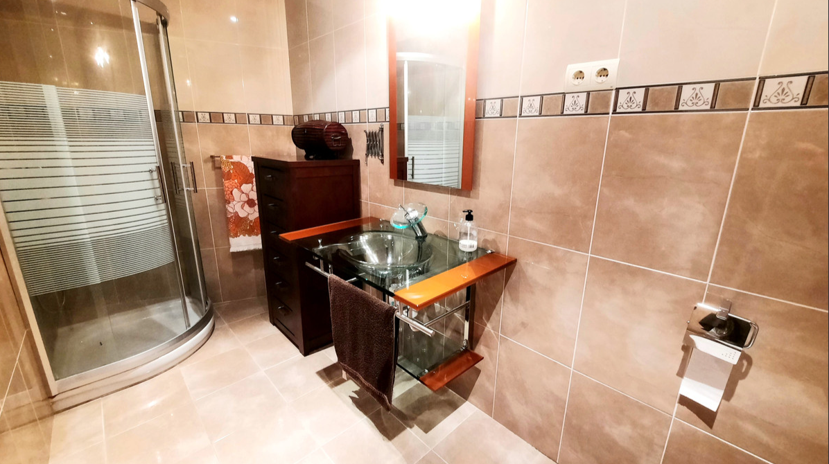 Villa til salg i Los Pacos (Fuengirola)
