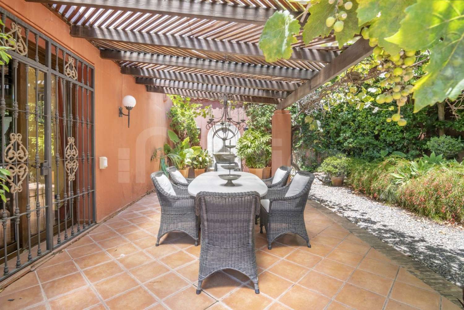 Villa til salg i Los Naranjos (Marbella)