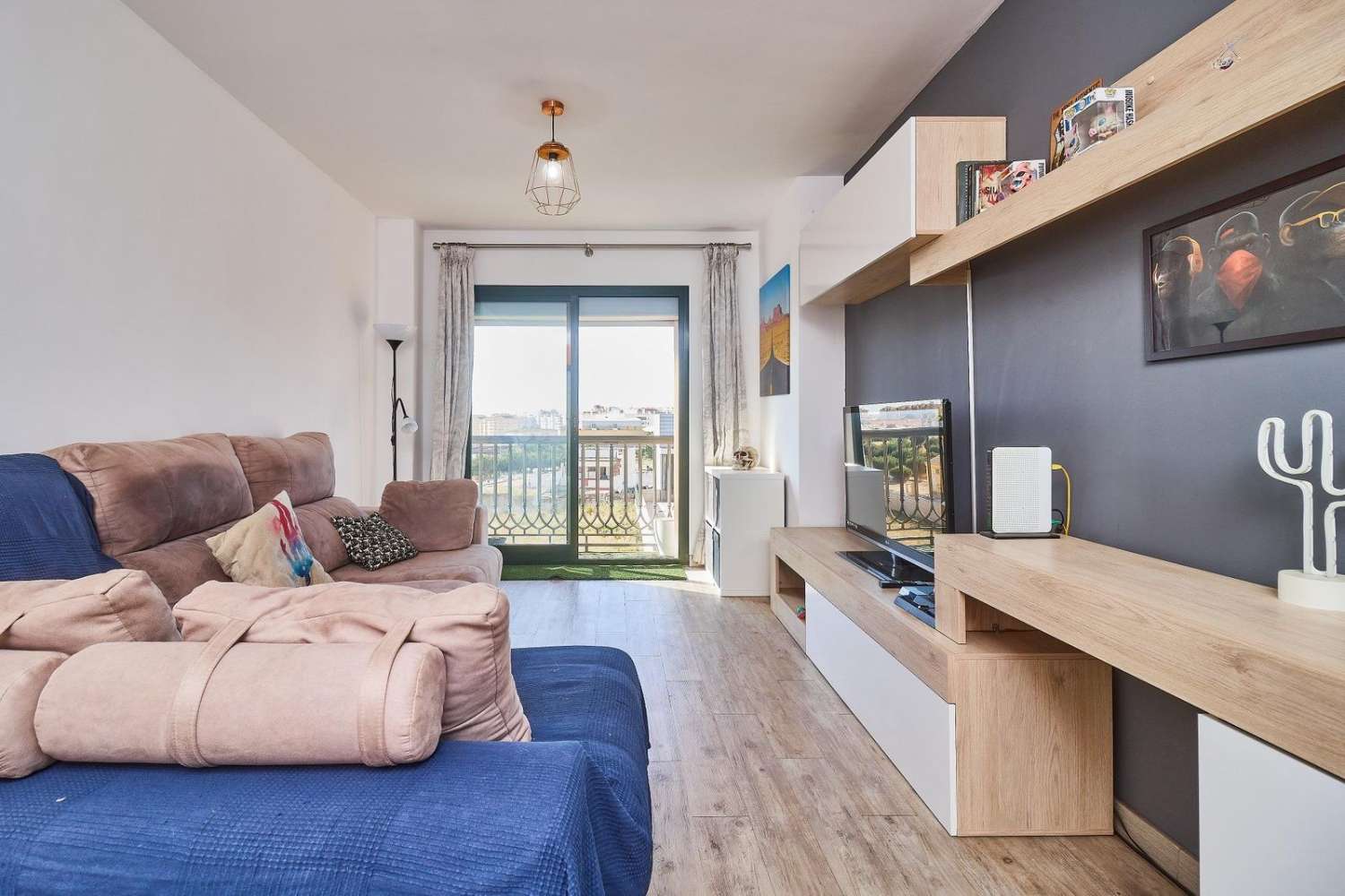 PISO EN VENTA, FUENGIROLA