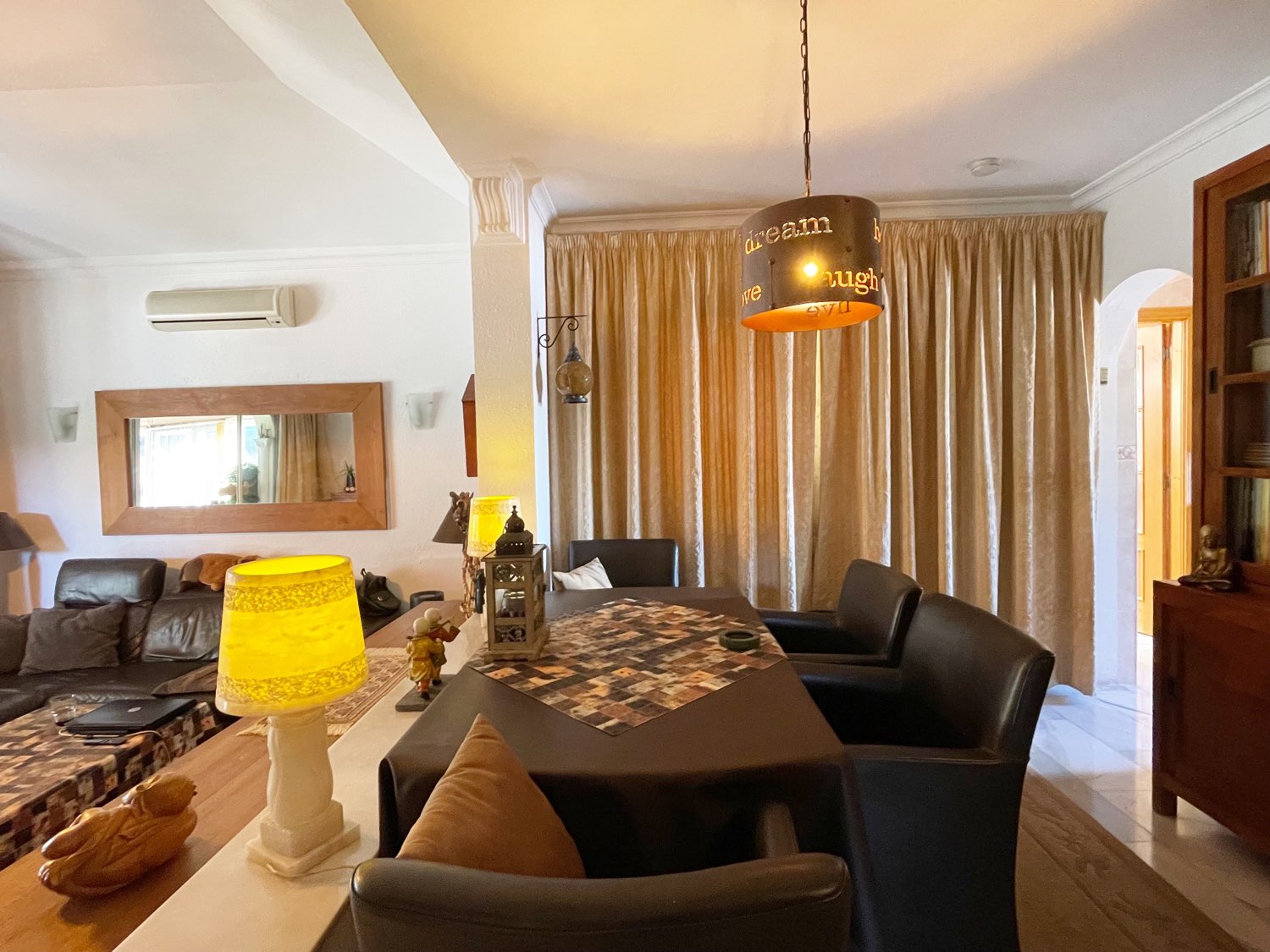 Hus til salg i Sitio de Calahonda (Mijas)