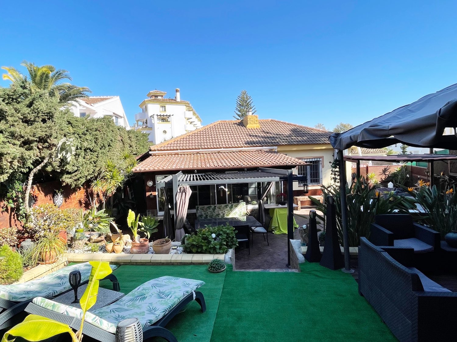 Hus til salg i Sitio de Calahonda (Mijas)