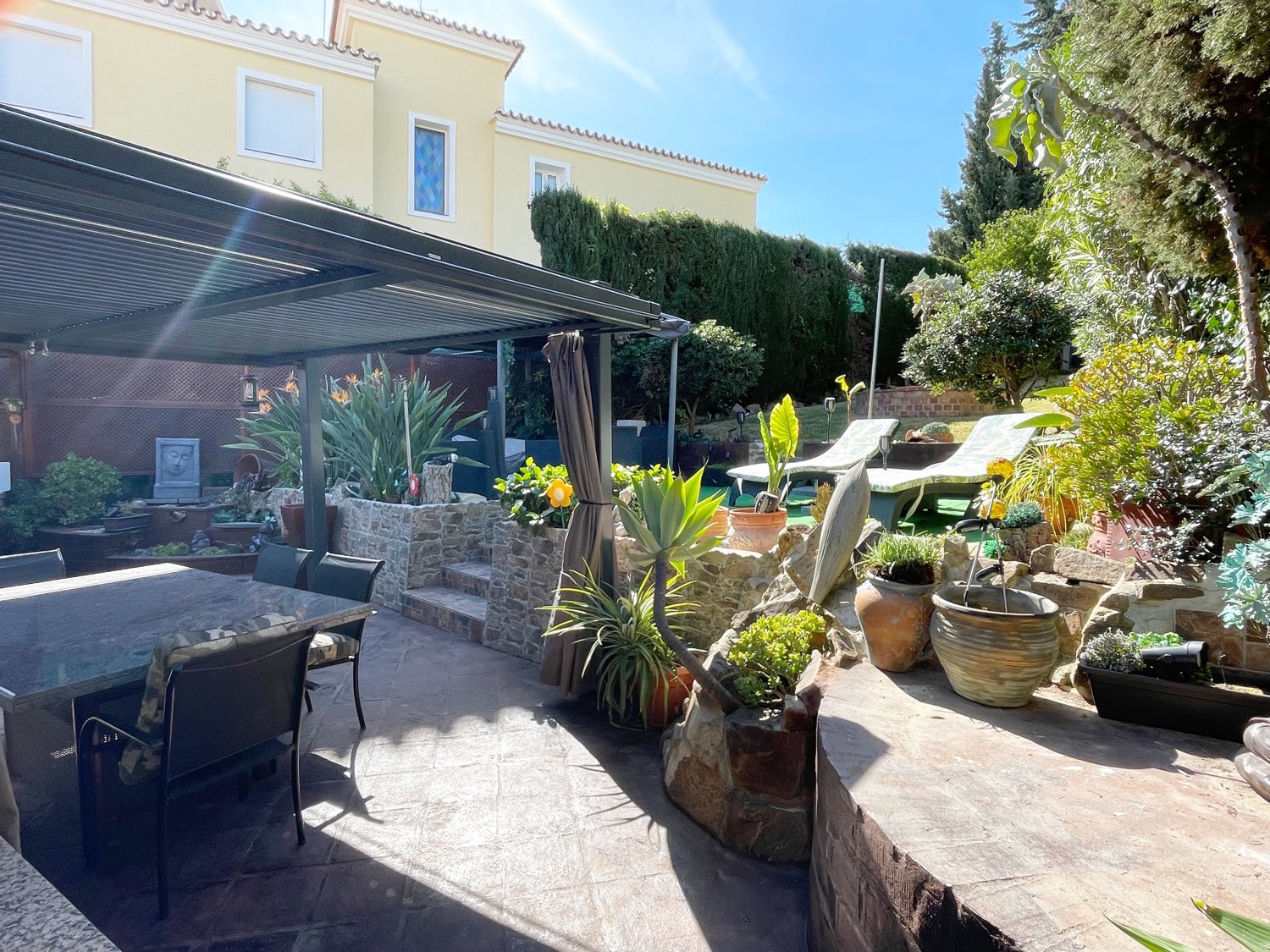 Hus til salg i Sitio de Calahonda (Mijas)