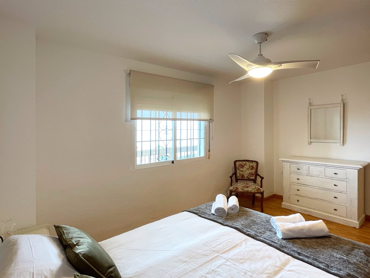 Flat for rent in Carvajal - Las Gaviotas (Fuengirola)